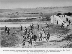 Lüleburgaz Muharebesi sırasında yaralı Osmanlı askerlerinin geri çekilişi (30 Ekim 1912)