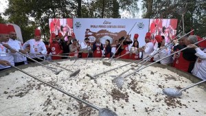 6 Tons of Rice Cooked in Edirne: Gastronomy Festival Excitement