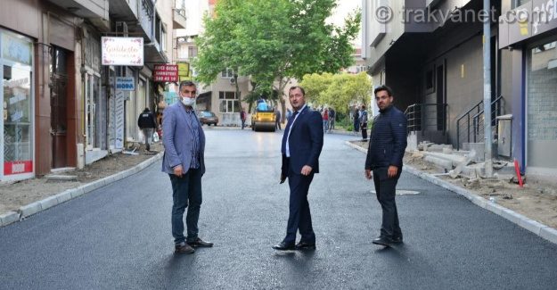 Çınarlı Caddesi yenileniyor