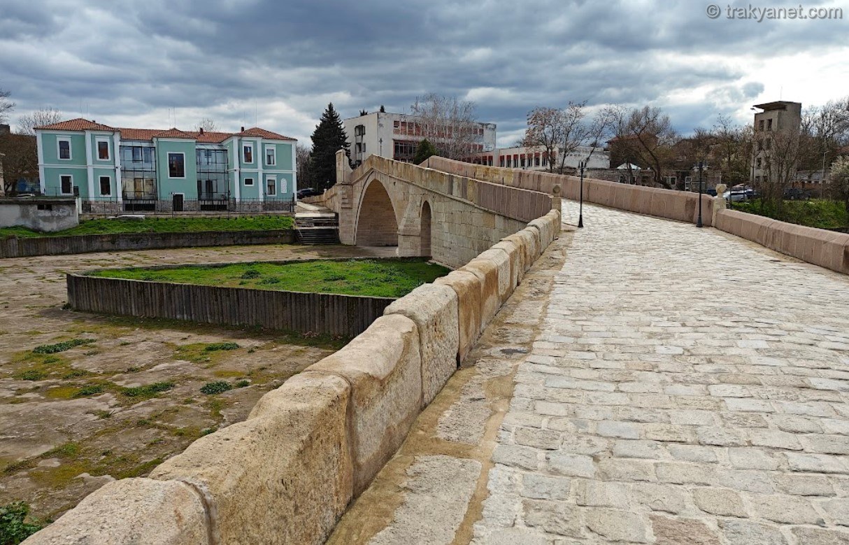 Harmanlı Fotoğrafları Harmanlı Fotoğrafları