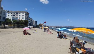 Altınova Halk Plajı