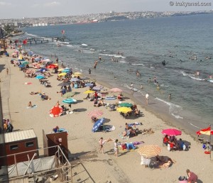 Altınova Halk Plajı